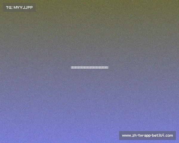 解析名媛风字母丝袜走红的背后：时尚与个性的完美结合